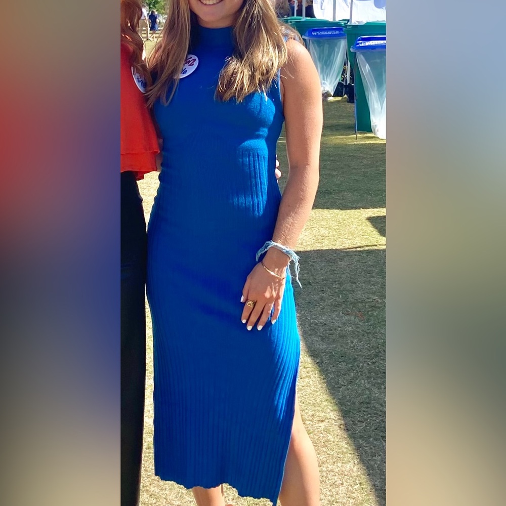 Le Lis Blue Midi Dress